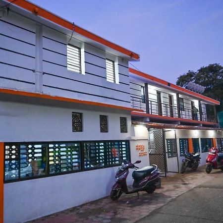 Hotel The Shadaxari Nilaya Gokarna  Exterior foto